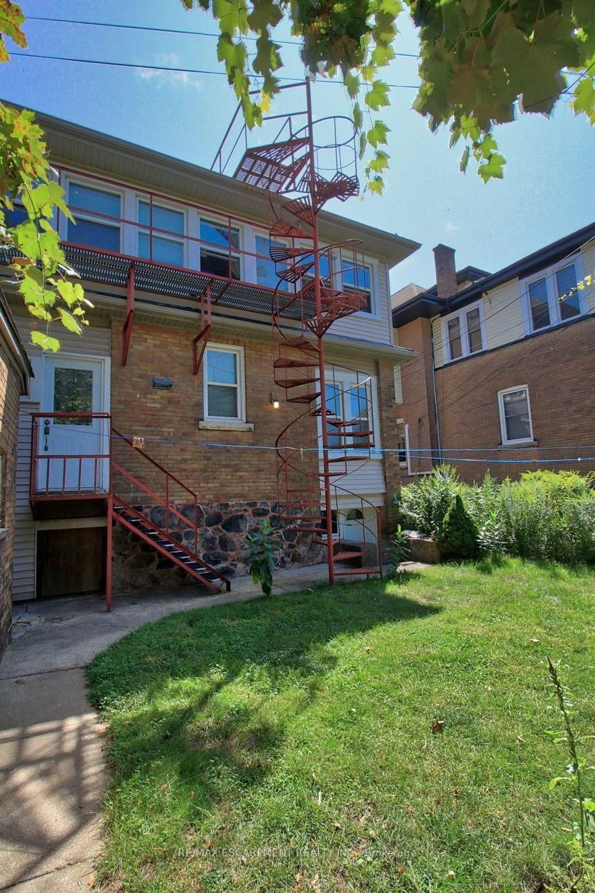 22 Blake Street • Hamilton, ON photo 46