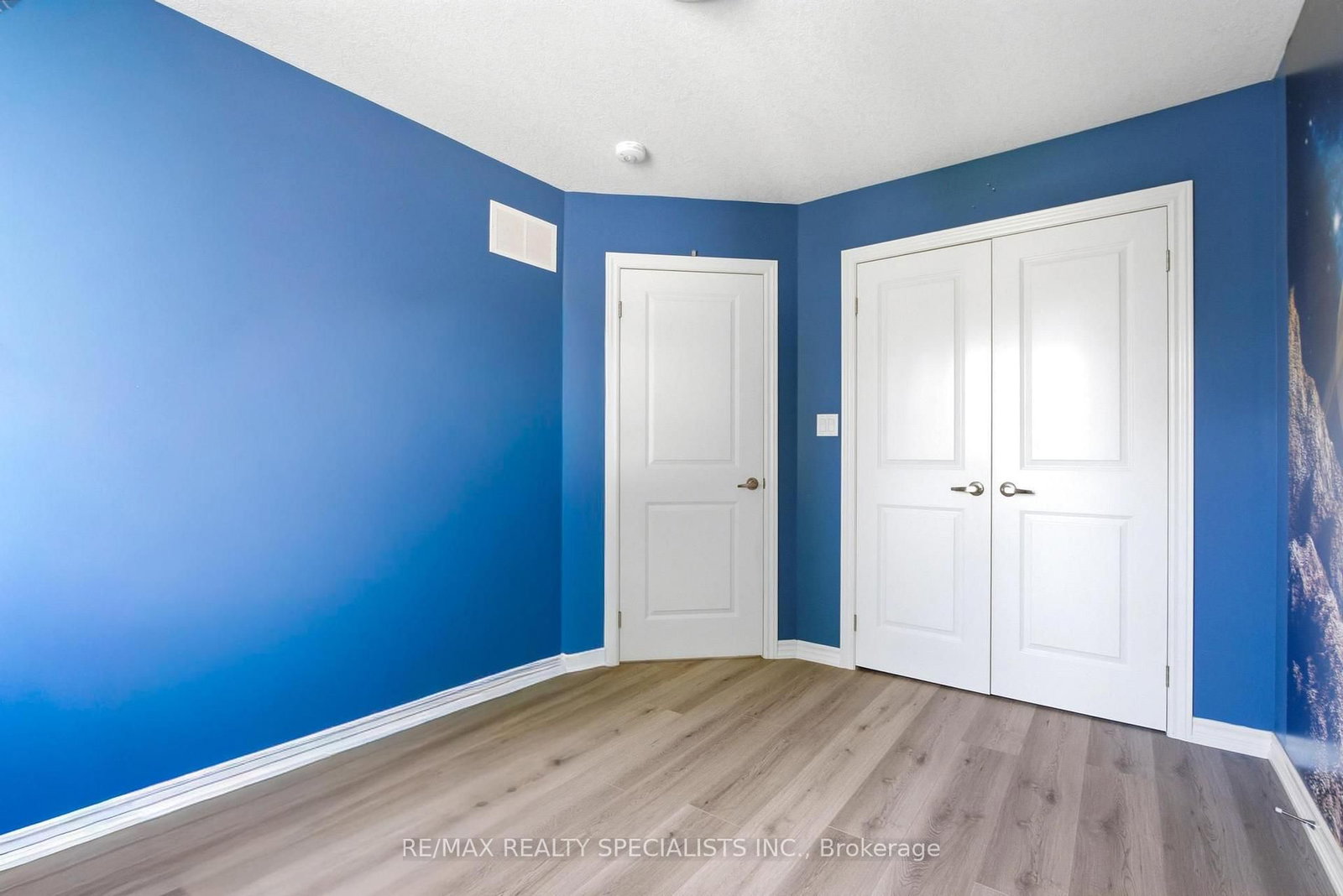 128 LAW Dr, Guelph, view 28