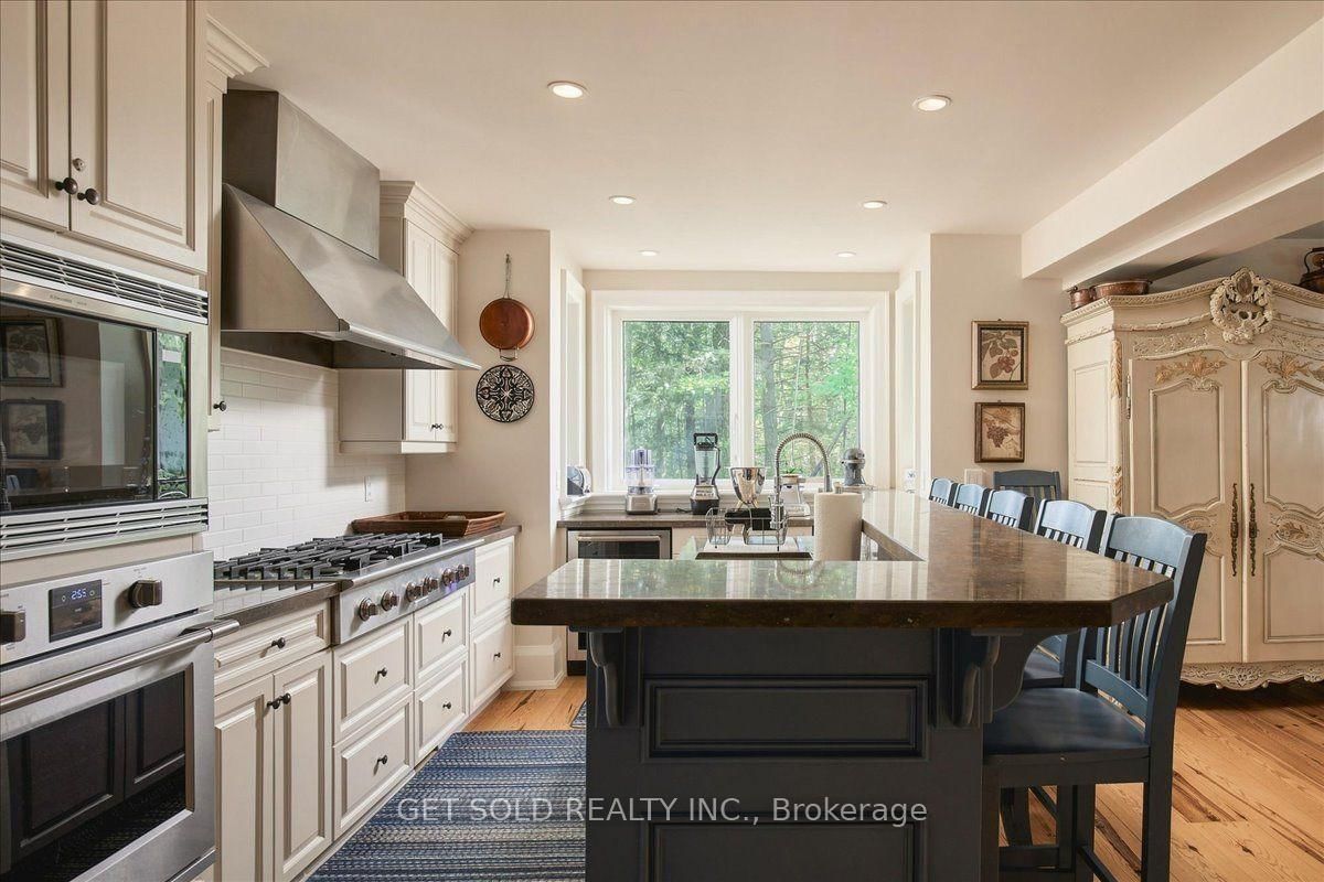 2045 Muskoka Road • #118 W Unit 2 • Muskoka Lakes, ON photo 17
