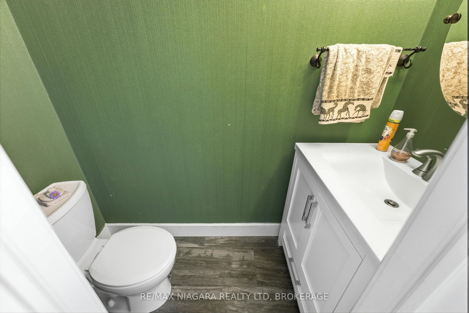 7435 Petrullo Court • Niagara Falls, ON photo 16