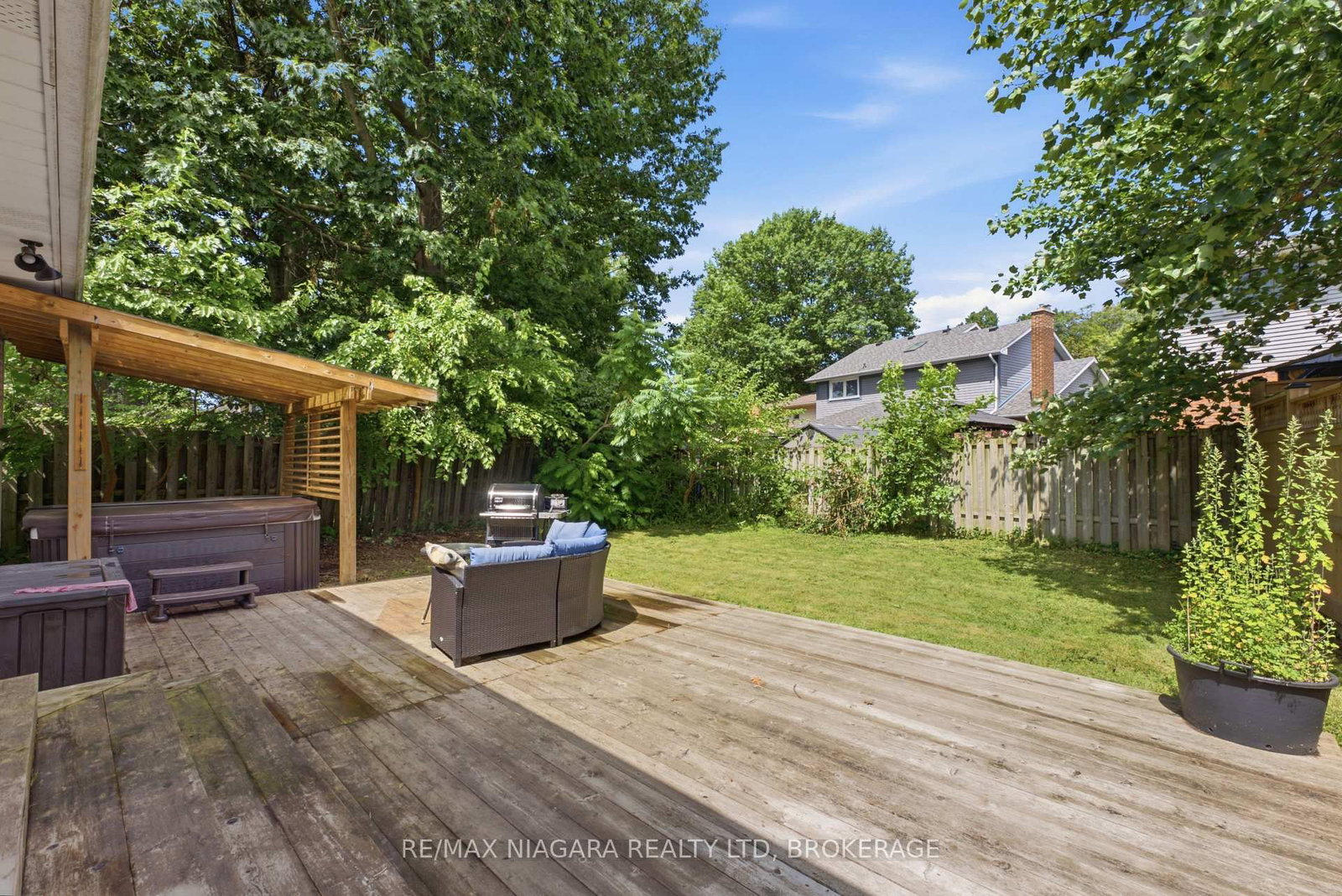 7435 Petrullo Court • Niagara Falls, ON photo 40