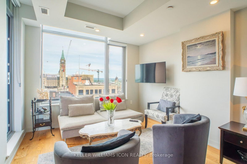 1105 - 101 Queen Street