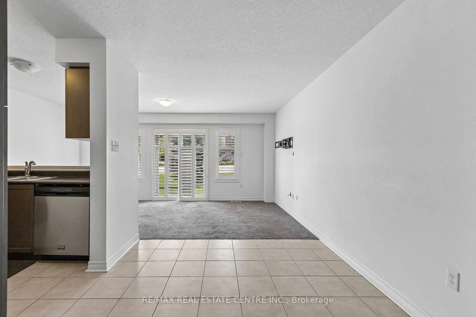 30O-30 Oldfield Dr, Guelph, view 11