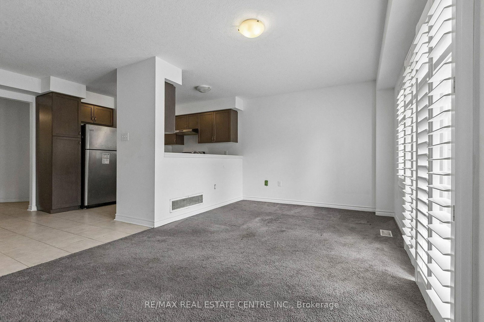 30O-30 Oldfield Dr, Guelph, view 18