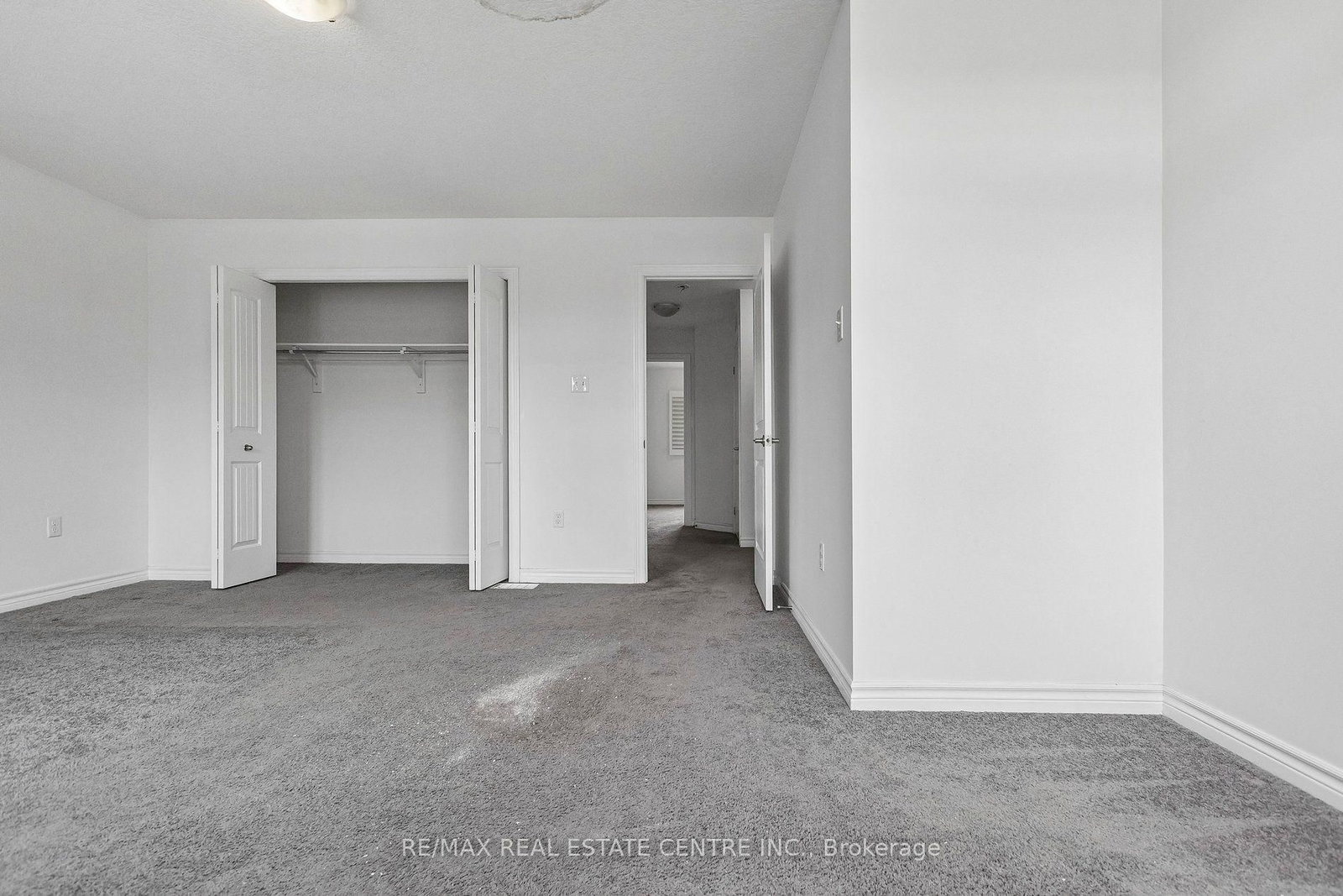30O-30 Oldfield Dr, Guelph, view 26