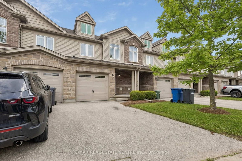 30 - 30 Oldfield Drive