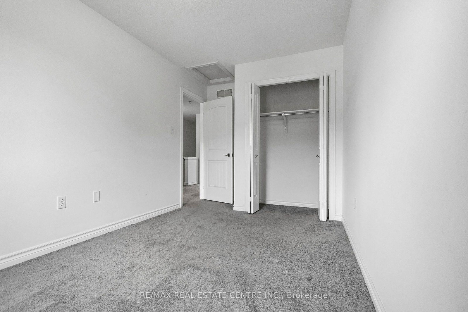 30O-30 Oldfield Dr, Guelph, view 31