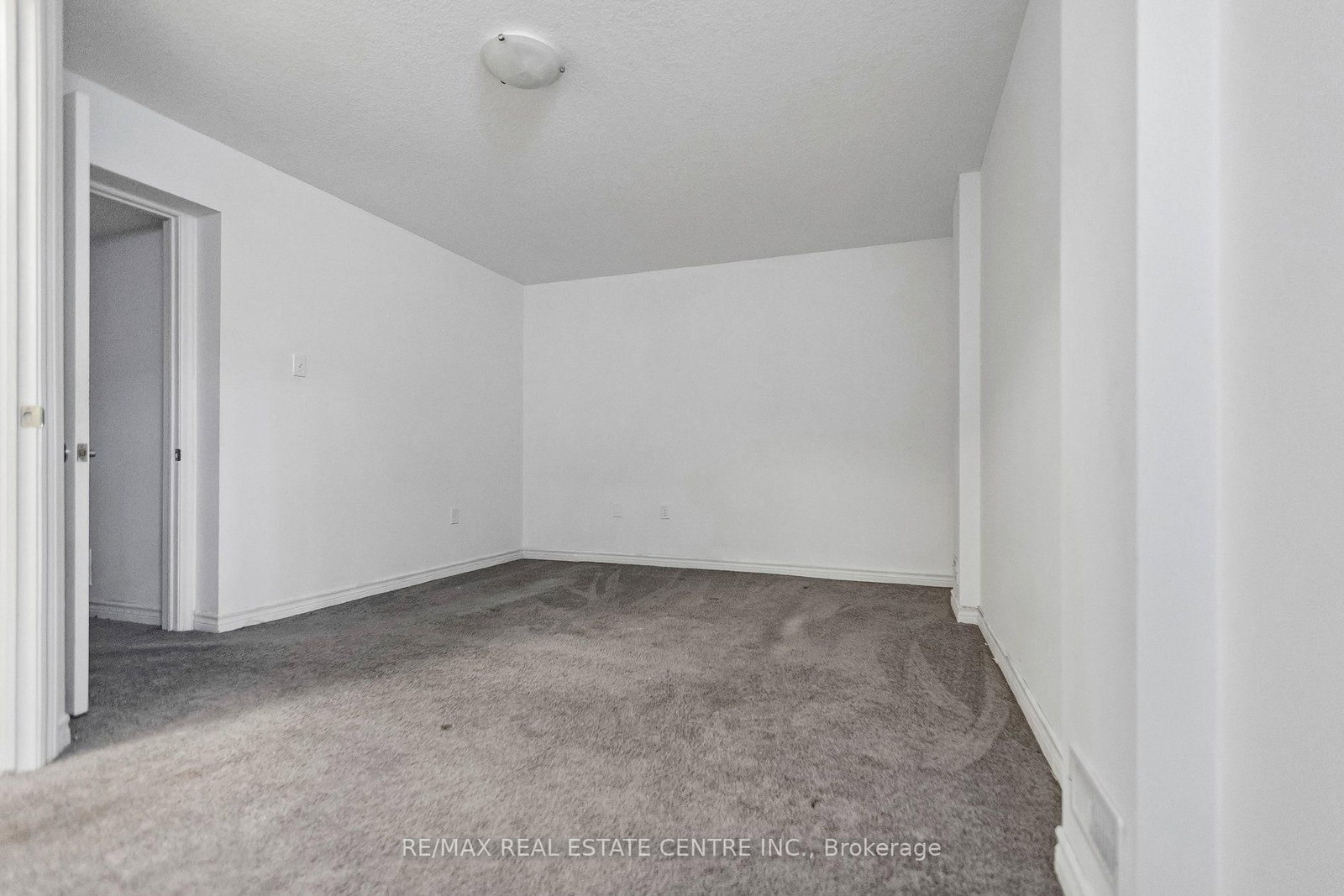30O-30 Oldfield Dr, Guelph, view 42