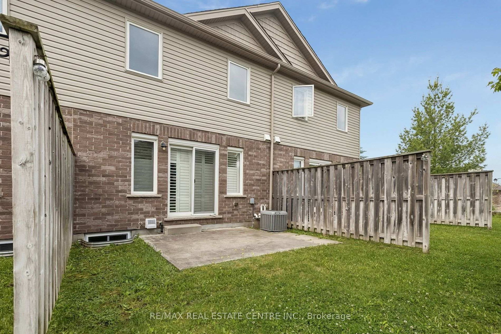 30O-30 Oldfield Dr, Guelph, view 45
