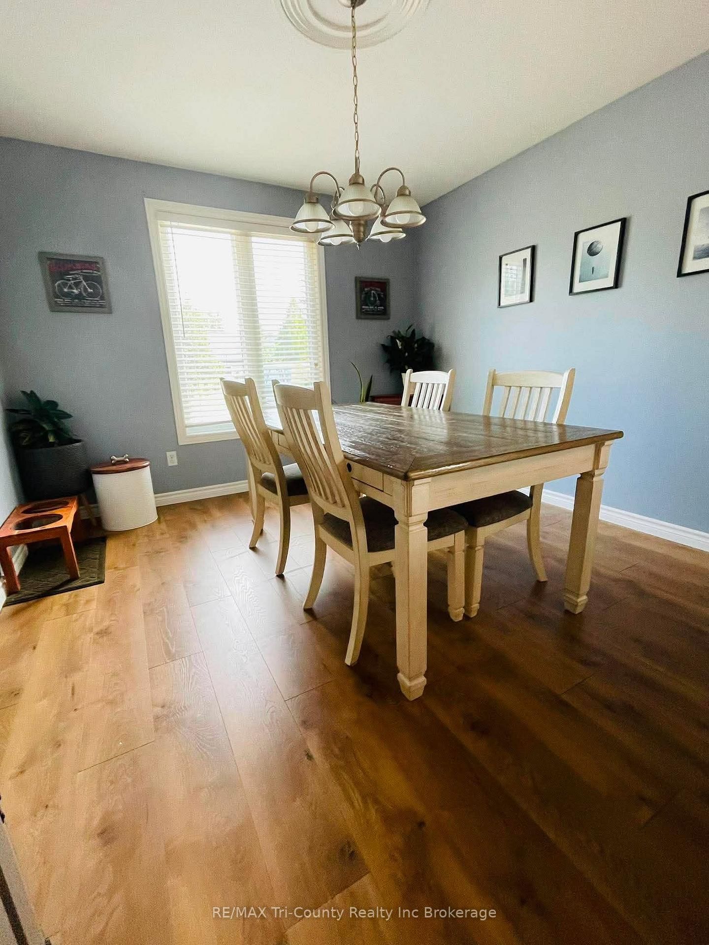 173 Carroll Street W • Strathroy-Caradoc, ON photo 12