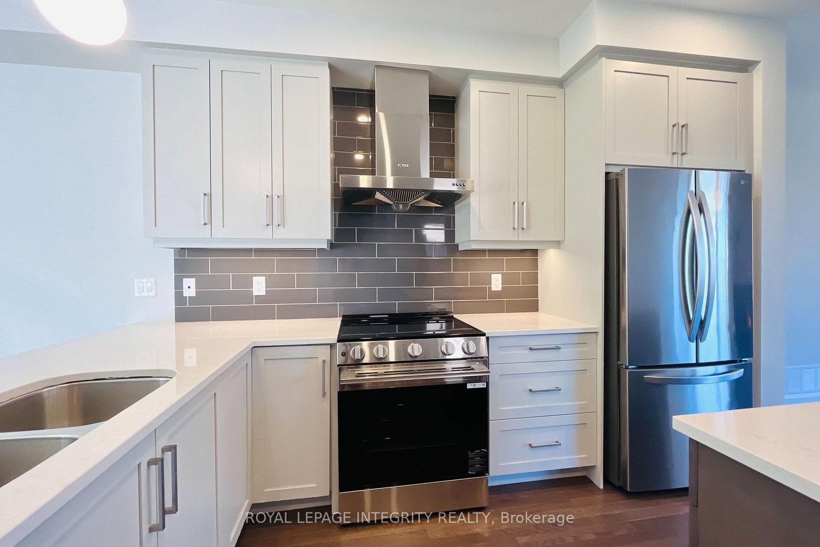 147 Boundstone Way • Ottawa, ON photo 10