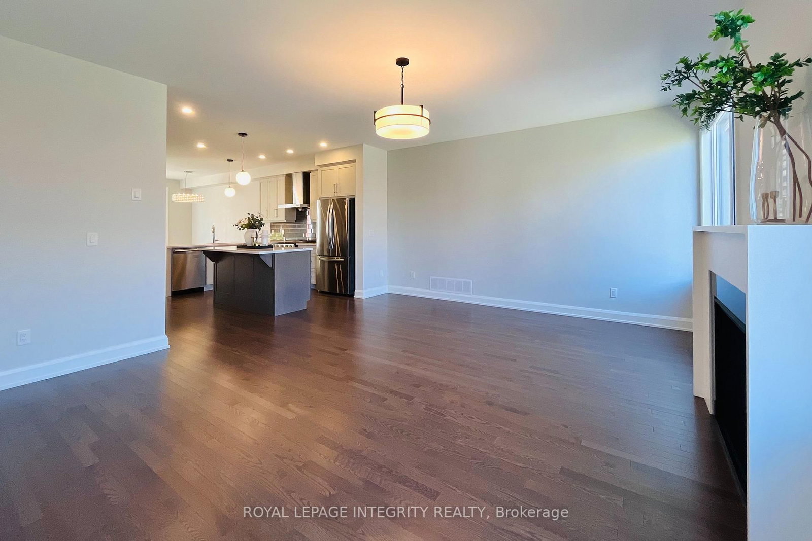 147 Boundstone Way • Ottawa, ON photo 16