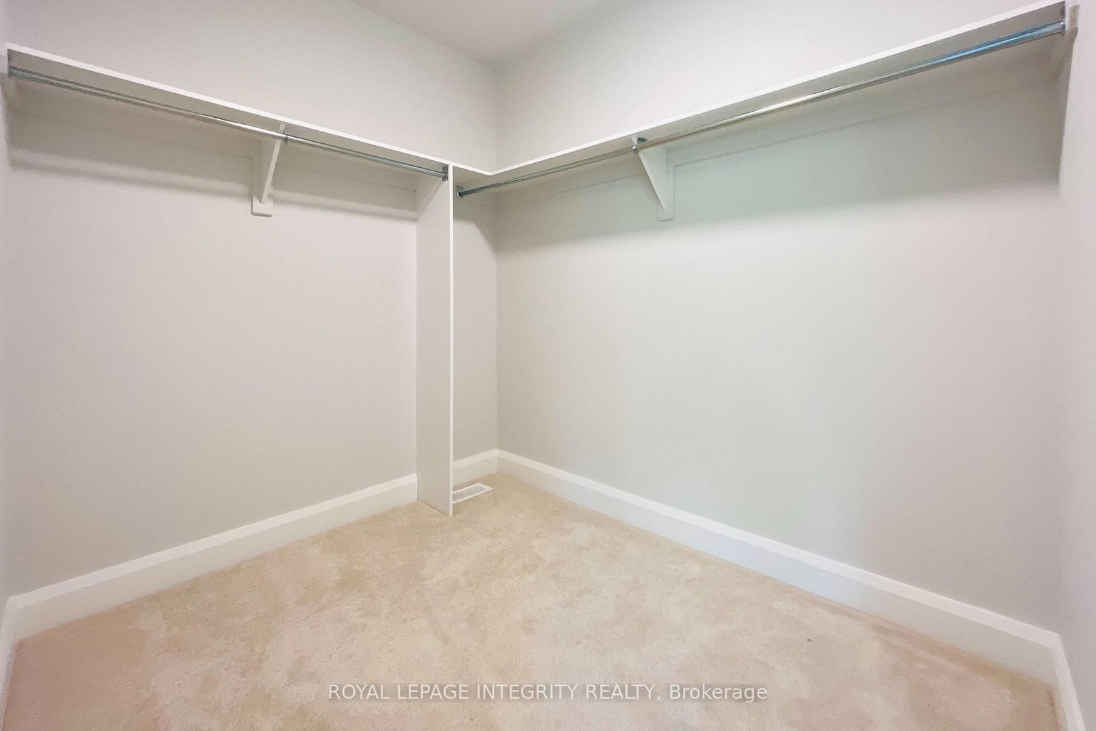 147 Boundstone Way • Ottawa, ON photo 32
