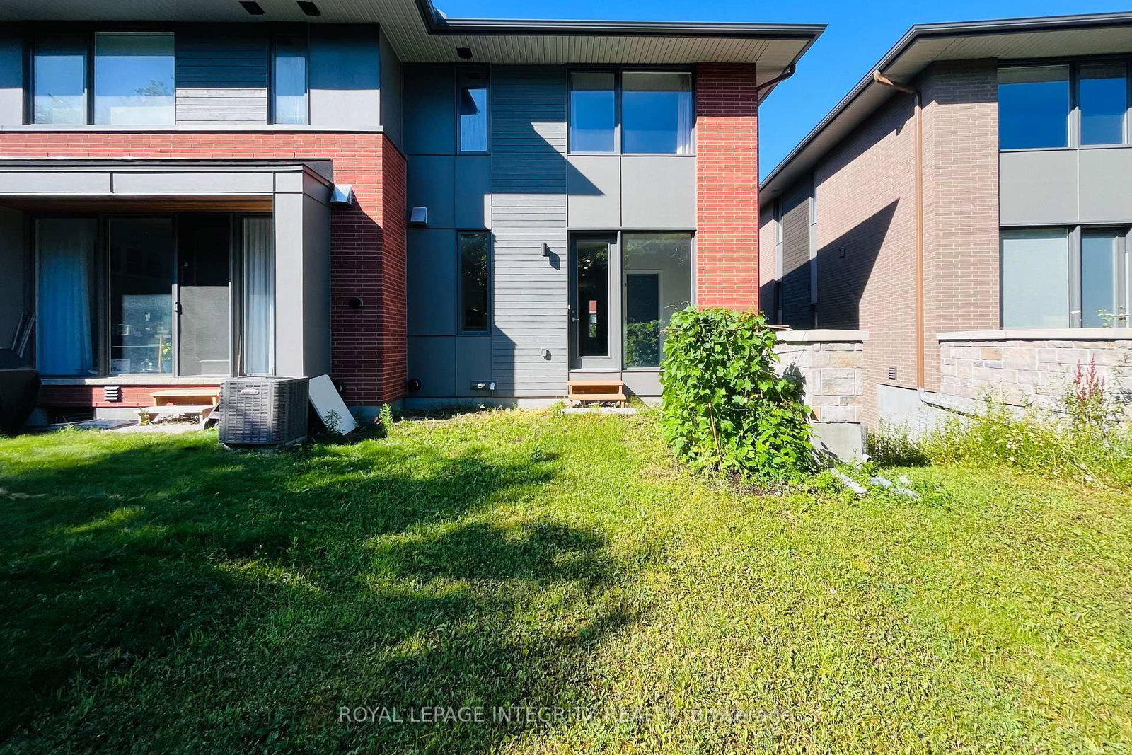 147 Boundstone Way • Ottawa, ON photo 45