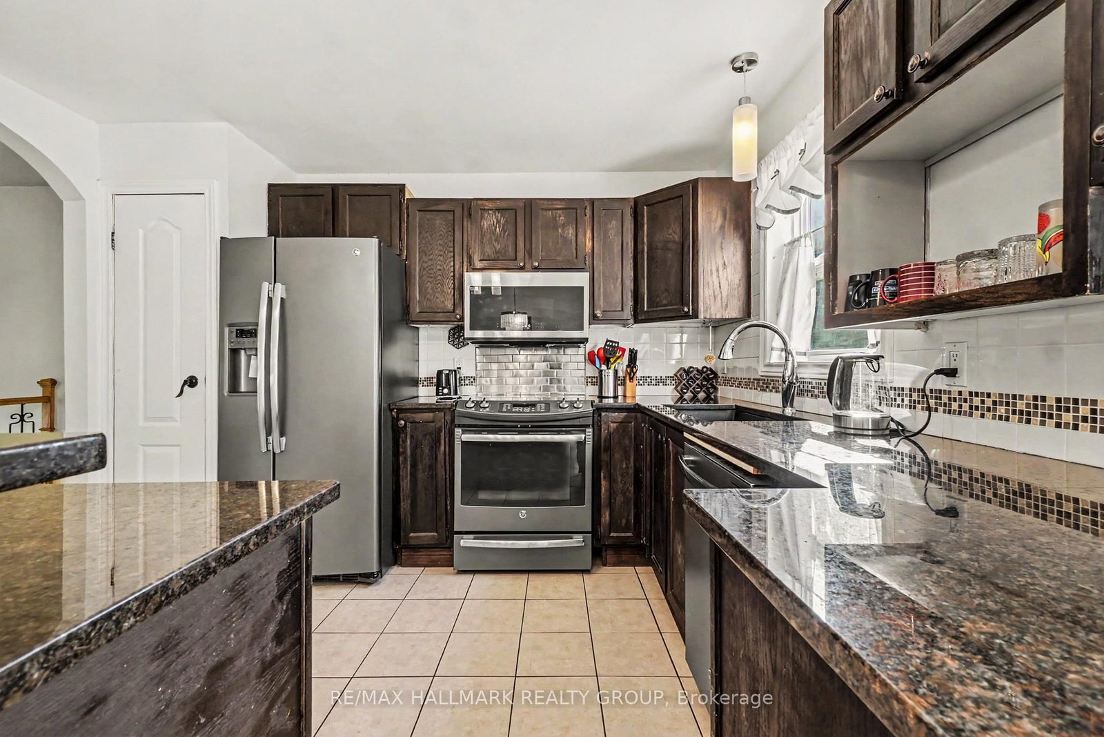 52 Castlebeau Street • Russell, ON photo 10