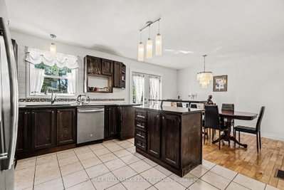 52 Castlebeau Street • Russell, ON photo 7