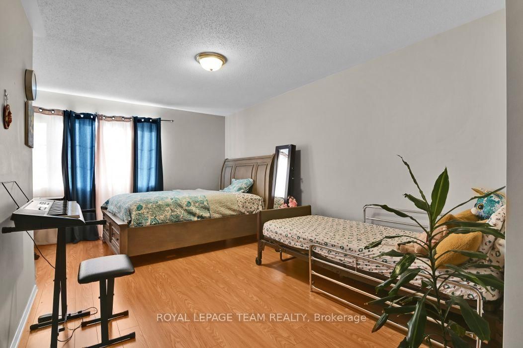 7 Karendale Street • Ottawa, ON photo 14