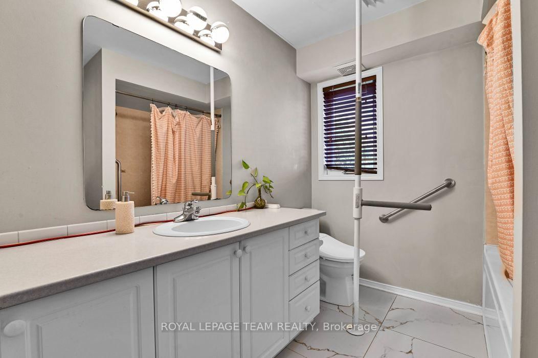 7 Karendale Street • Ottawa, ON photo 16