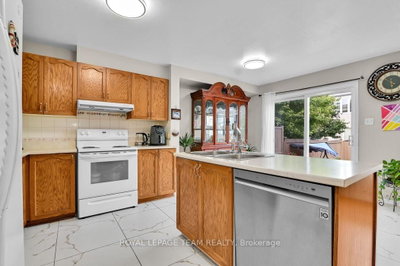 7 Karendale Street • Ottawa, ON photo 8