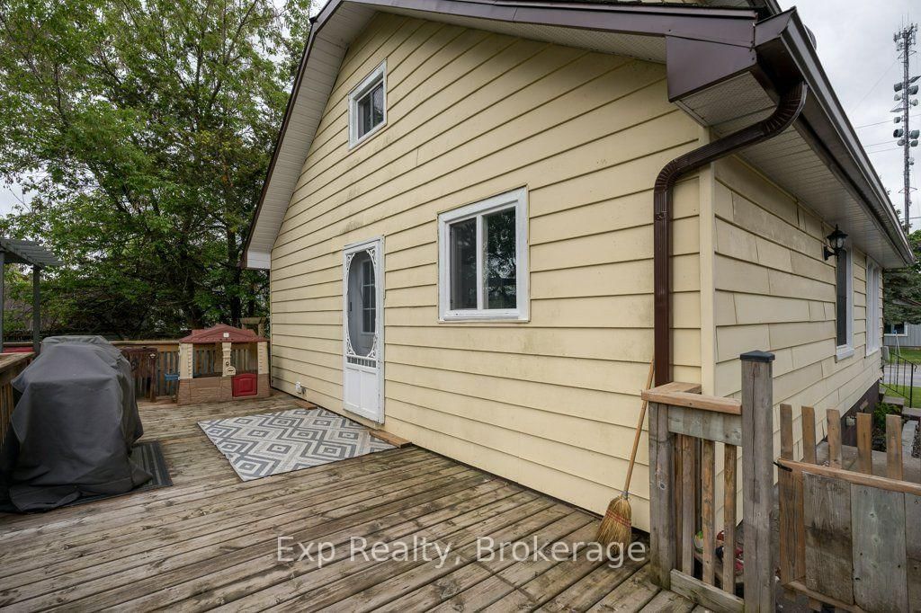 525 Cannifton Road N • Corbyville, ON photo 25