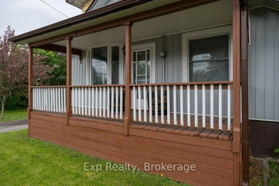 525 Cannifton Road N • Corbyville, ON photo 4