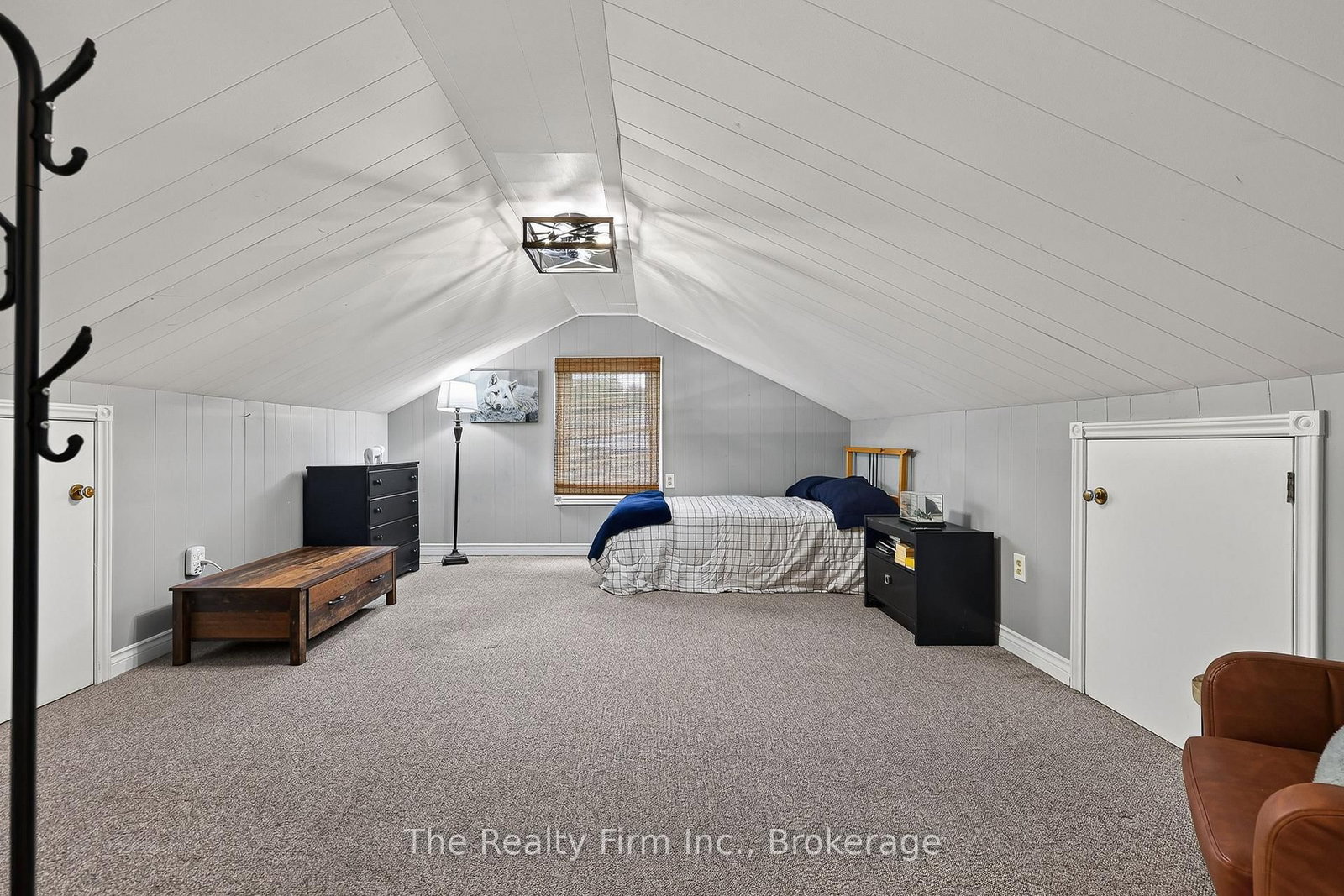 652 Miller Street • Woodstock, ON photo 21