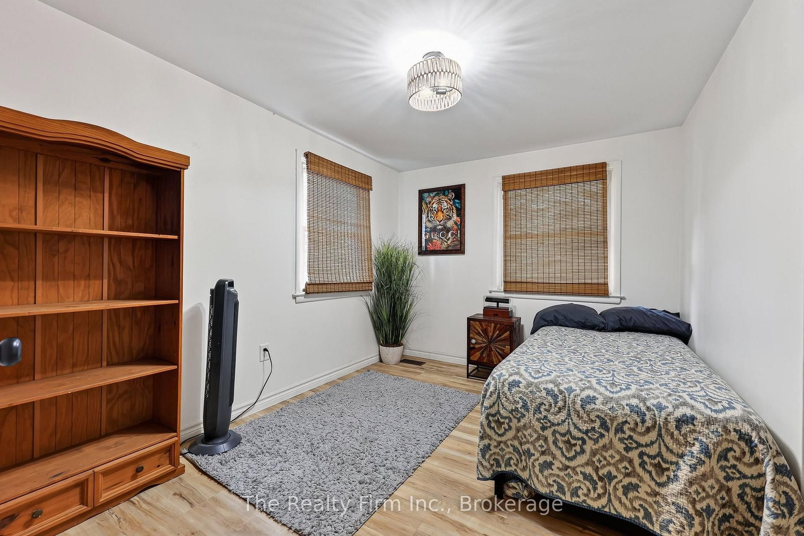 652 Miller Street • Woodstock, ON photo 24