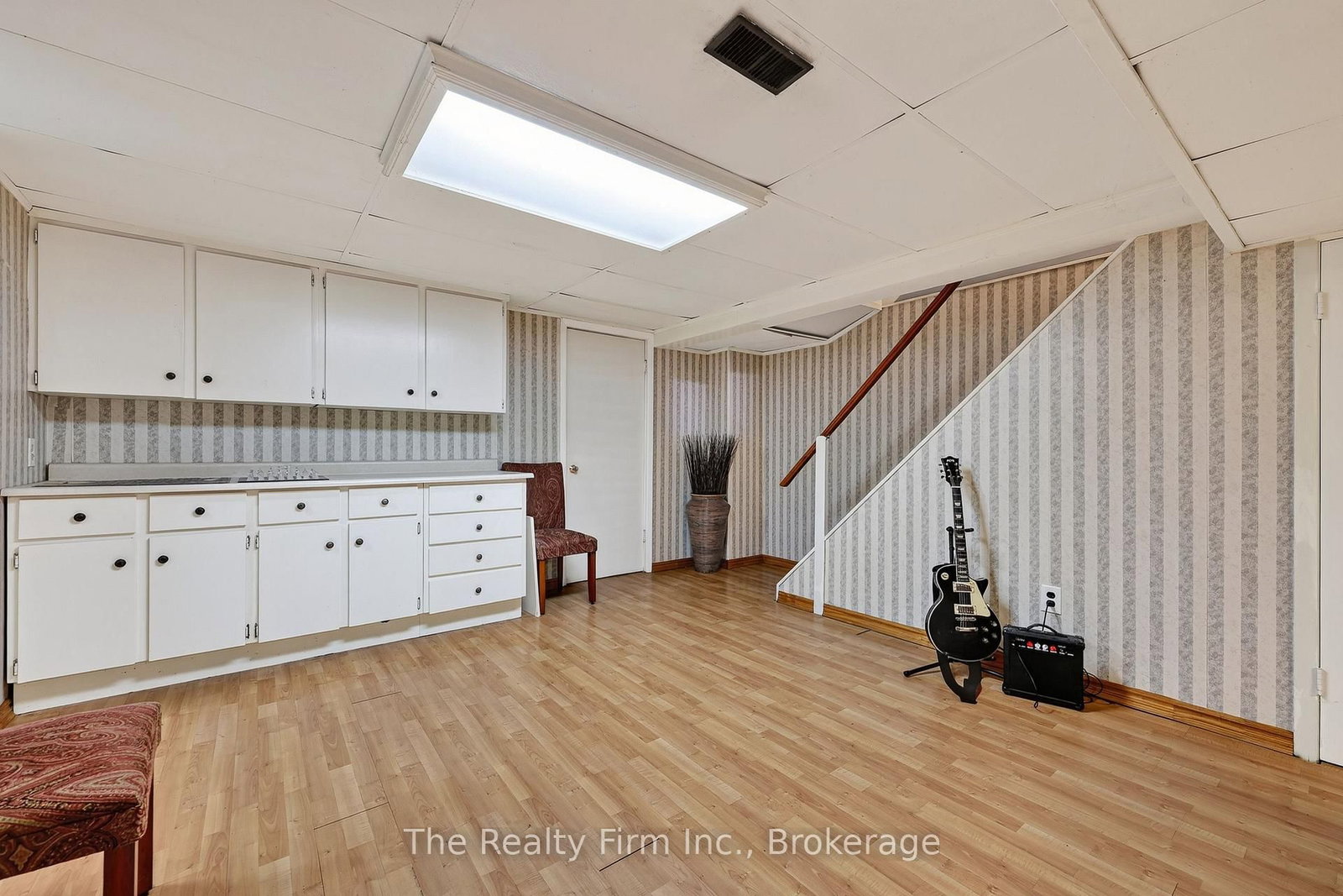 652 Miller Street • Woodstock, ON photo 29