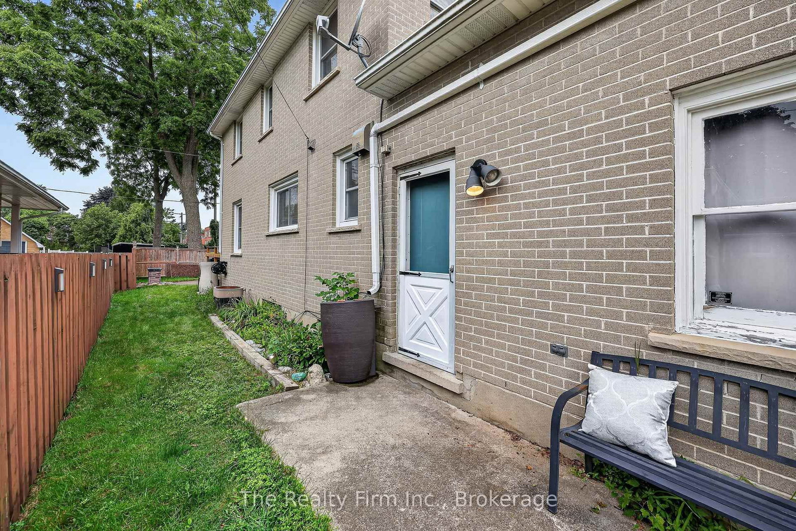652 Miller Street • Woodstock, ON photo 36