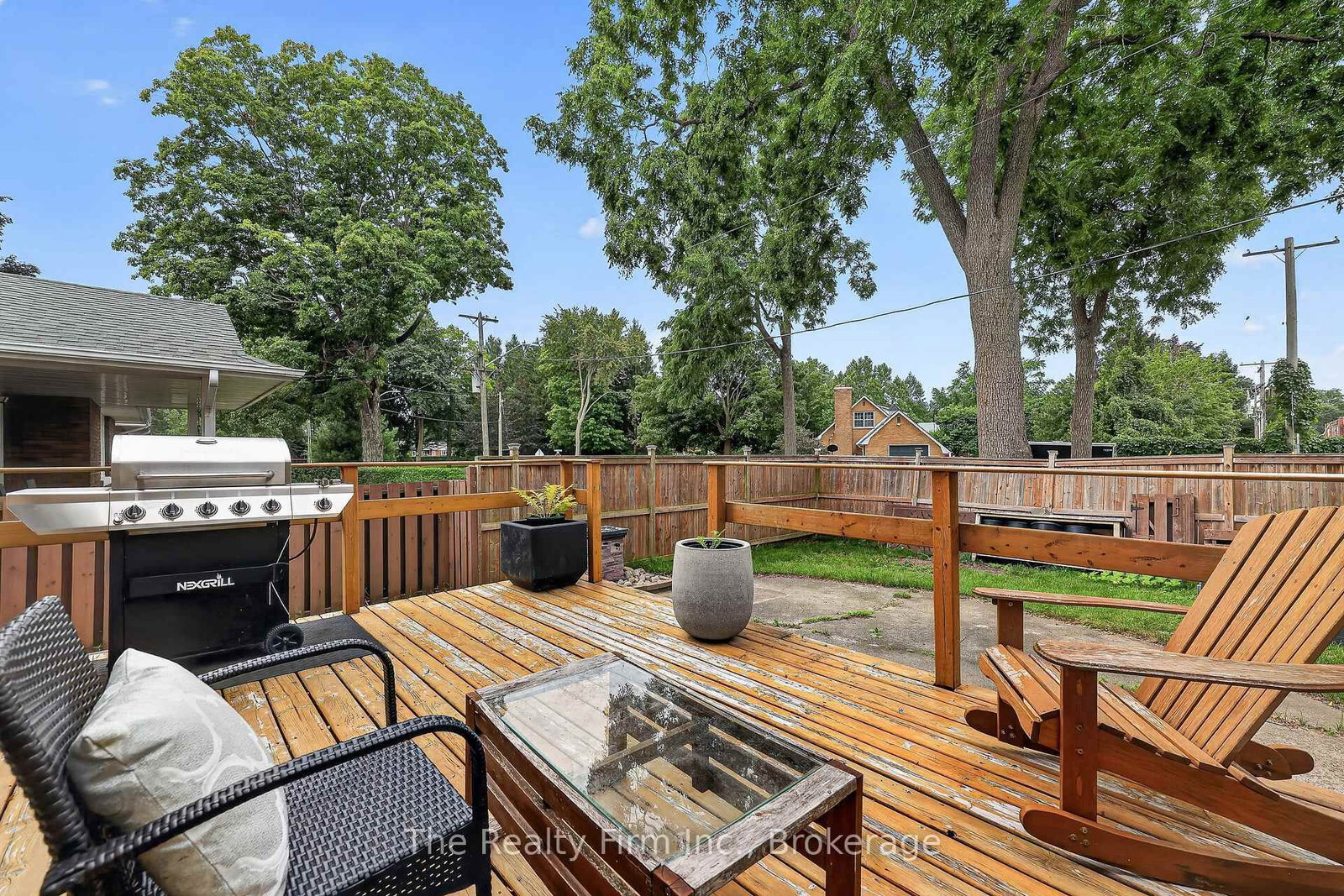 652 Miller Street • Woodstock, ON photo 38