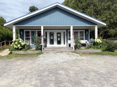 Detached House for sale at 17 Davis Drive, Parry Sound Remote Area, Ontario, P0H 1Y0 - Port Loring - MLS: X13703218