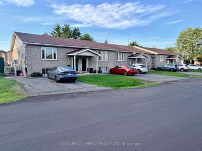 Semi-Detached House for sale at 19 Simcoe Street, South Stormont, Ontario, K0C 1P0 - Long Sault - MLS: X13703234