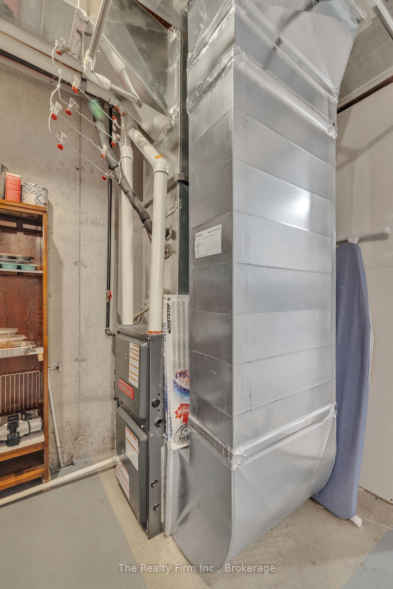 27 Cronyn Street • Woodstock, ON photo 25
