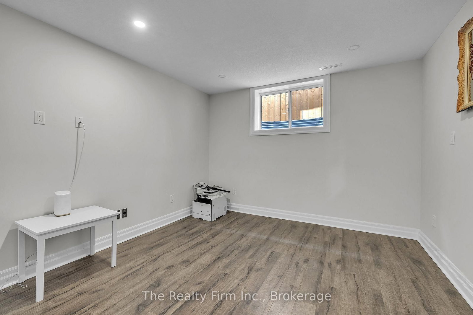 27 Cronyn Street • Woodstock, ON photo 26