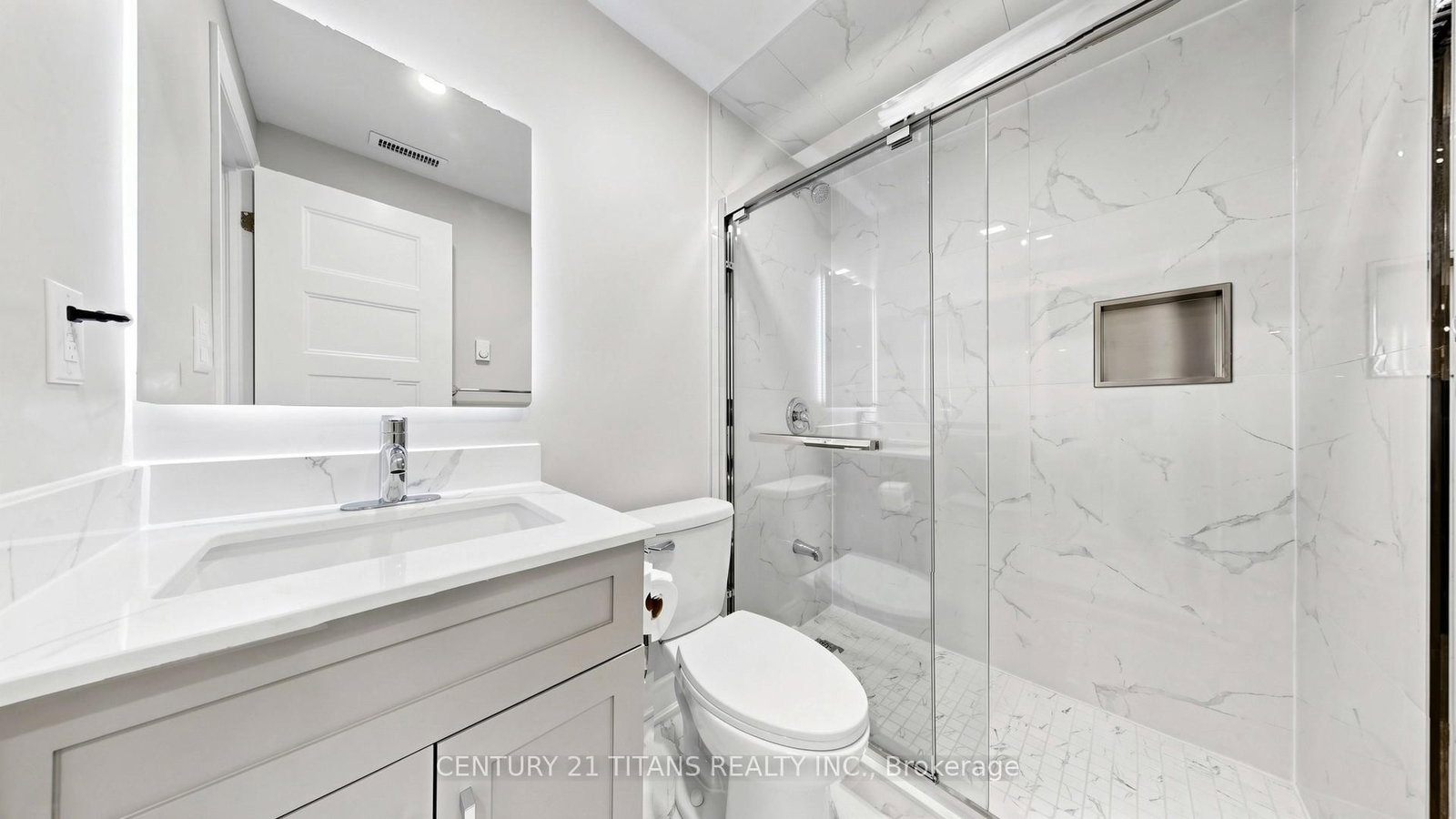 Lower-270 Forestwalk St, Kitchener, view 25
