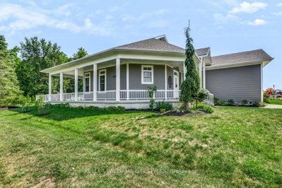 51 Deerfield Road • Lambton Shores, ON photo 2