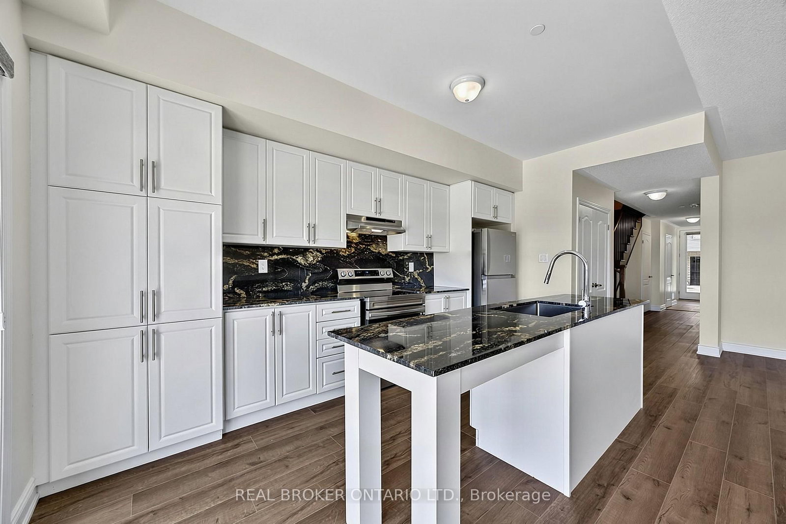 82 Marina Village Drive • Georgian Bay, ON photo 13