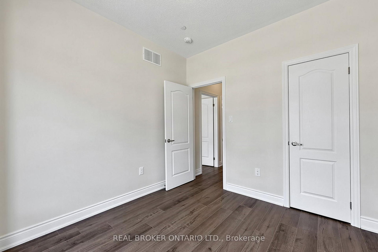 82 Marina Village Drive • Georgian Bay, ON photo 25