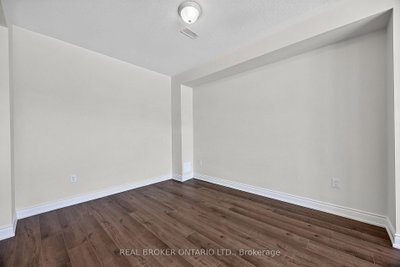 82 Marina Village Drive • Georgian Bay, ON photo 6