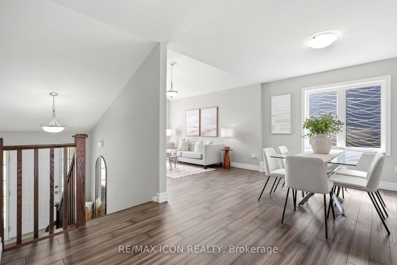 146 Jacob St W photo 5