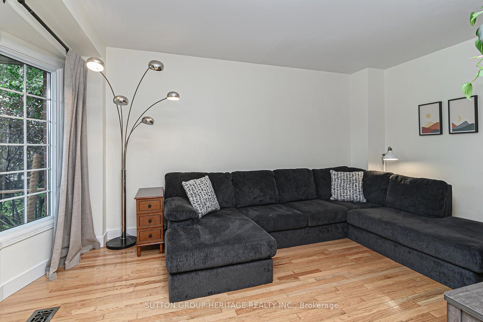 12 Curtis Court • Port Hope, ON photo 10
