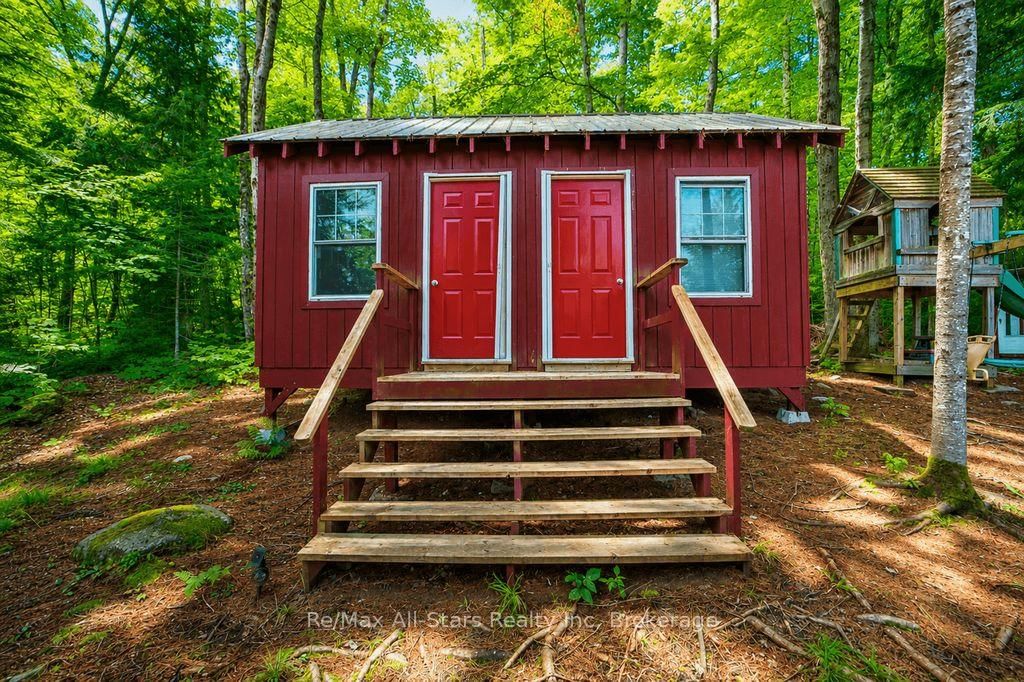 1142 Smoke Lake • South Algonquin, ON photo 11