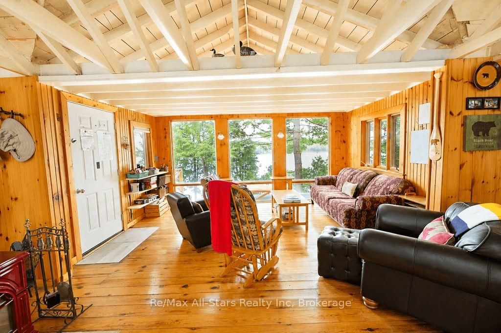 1142 Smoke Lake • South Algonquin, ON photo 21
