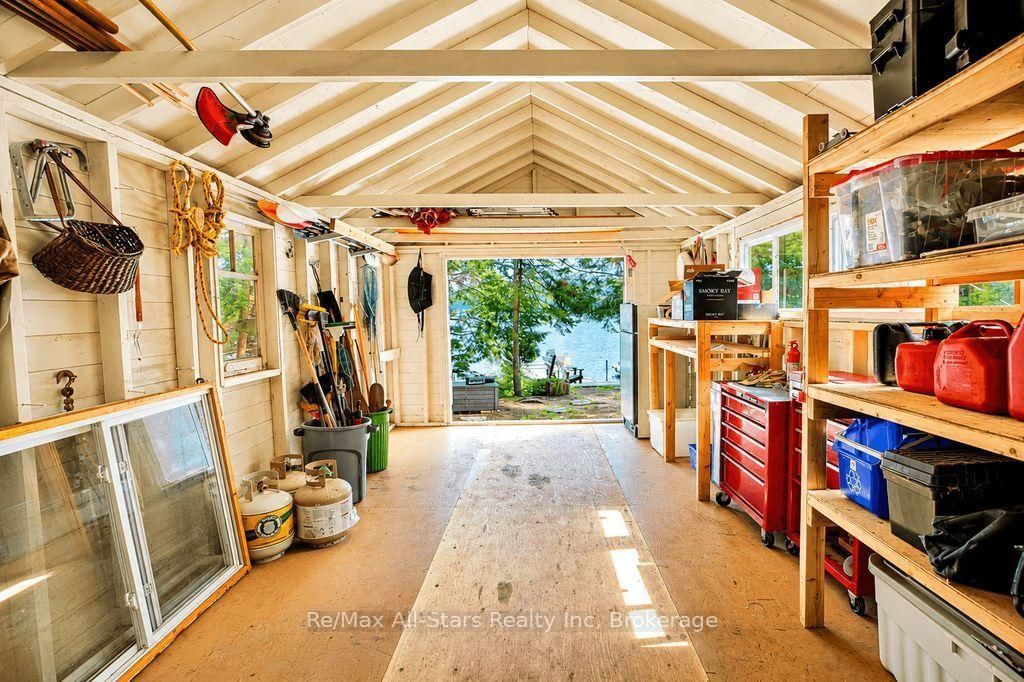 1142 Smoke Lake • South Algonquin, ON photo 29