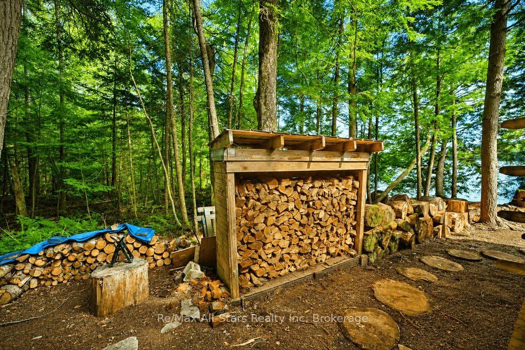 1142 Smoke Lake • South Algonquin, ON photo 31