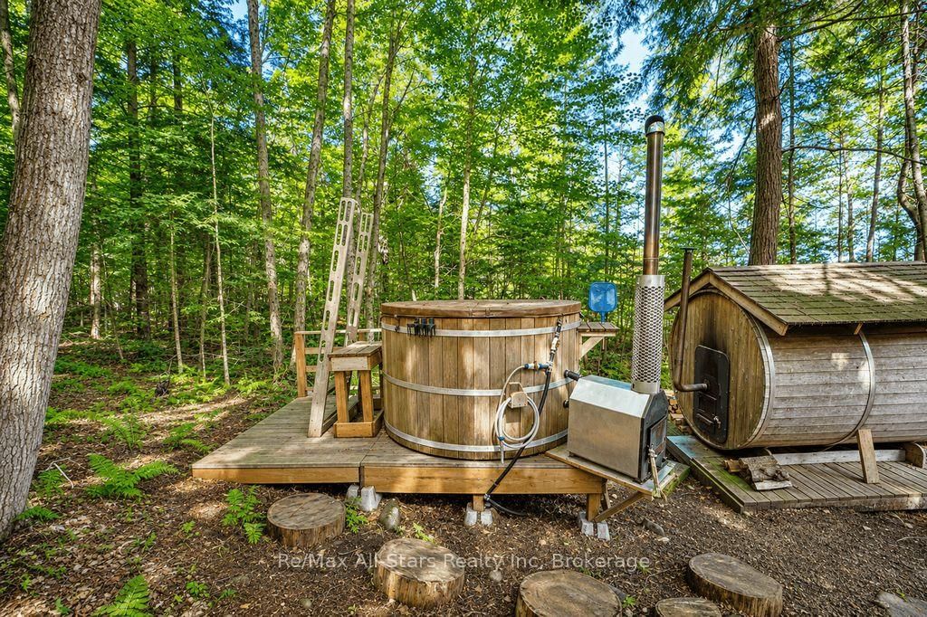 1142 Smoke Lake • South Algonquin, ON photo 36