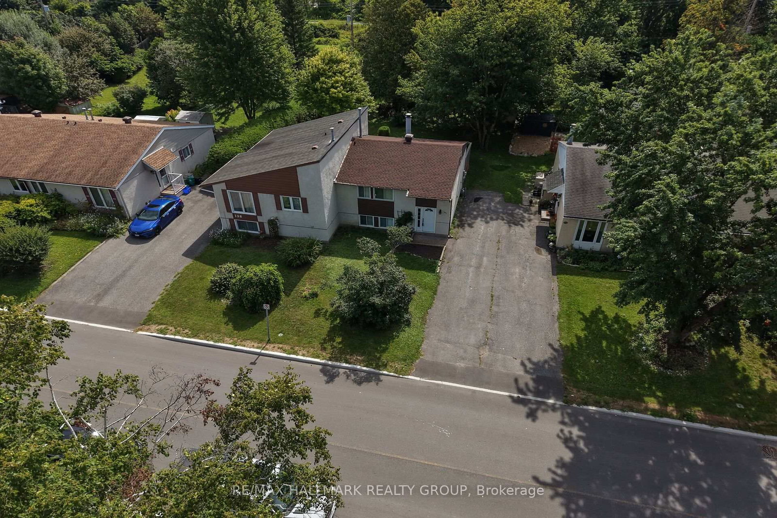 140 Rothesay Drive • Ottawa, ON photo 33