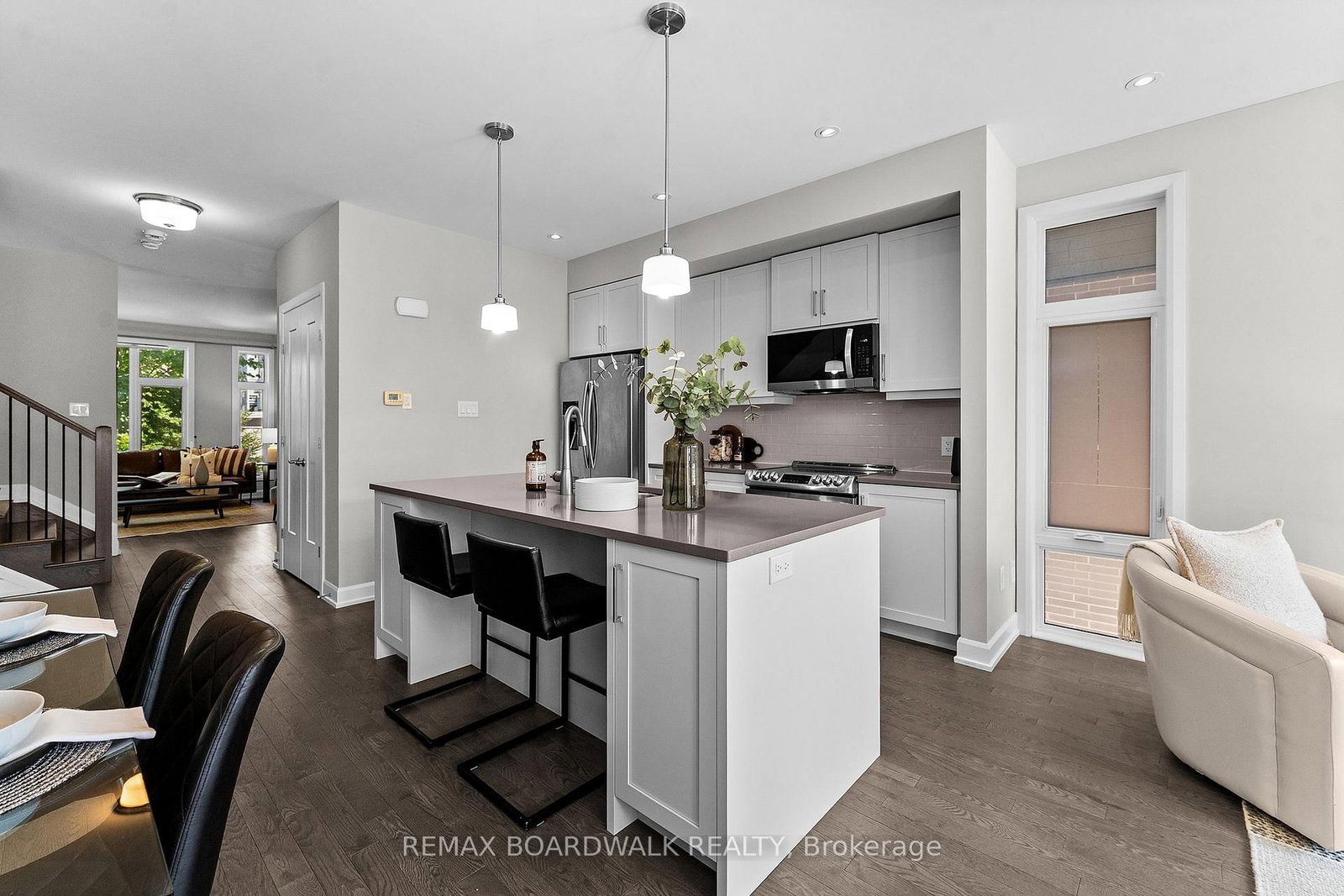 14 Philosopher Private • Ottawa, ON photo 19