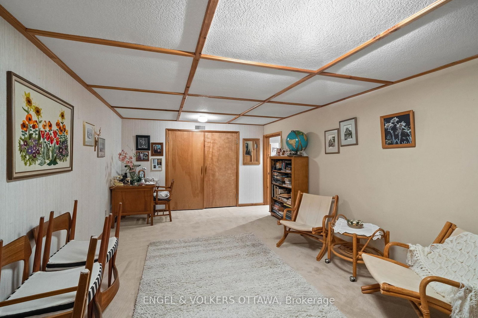 Listing Image 43