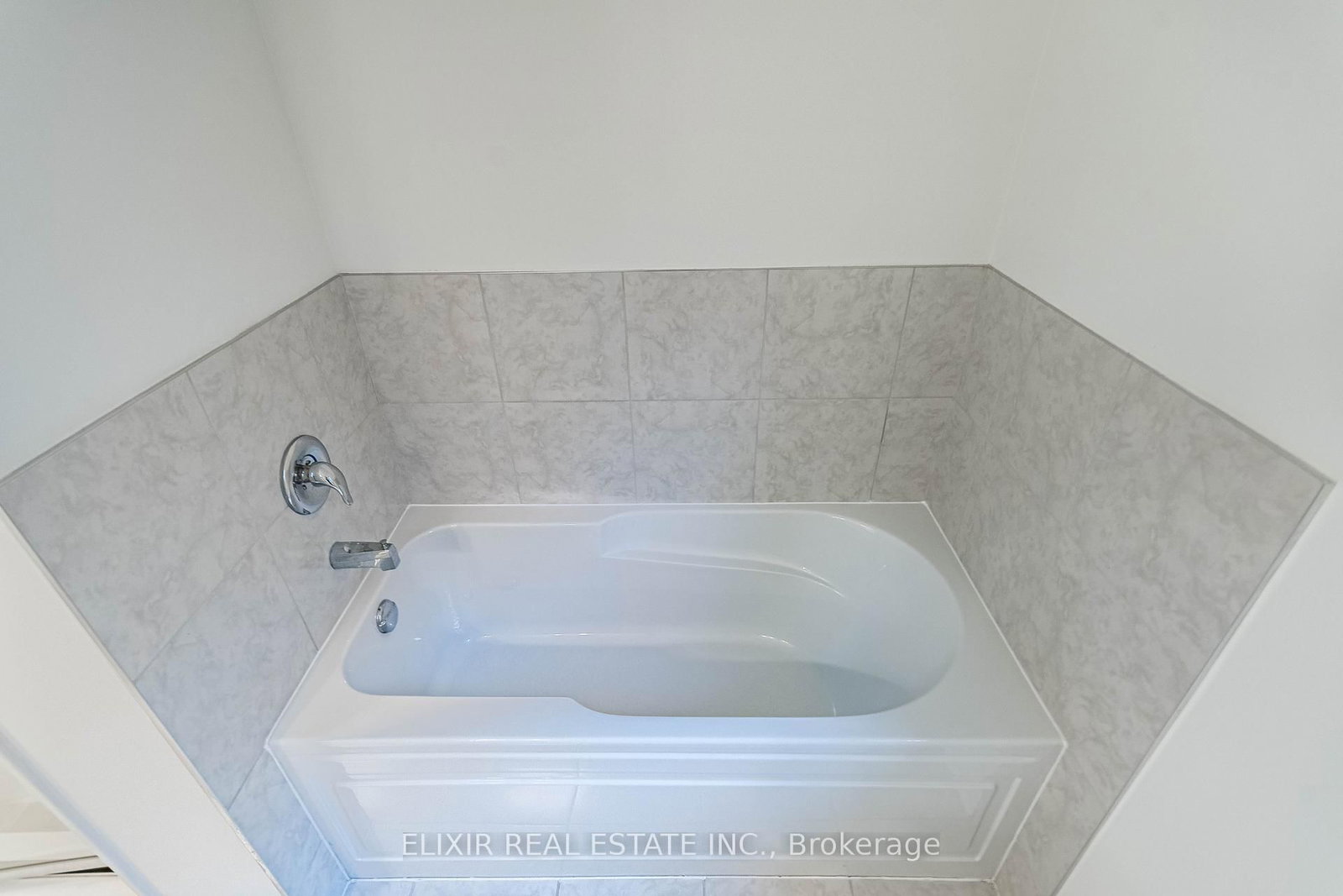 11 Brewis Street • Brant, ON photo 21
